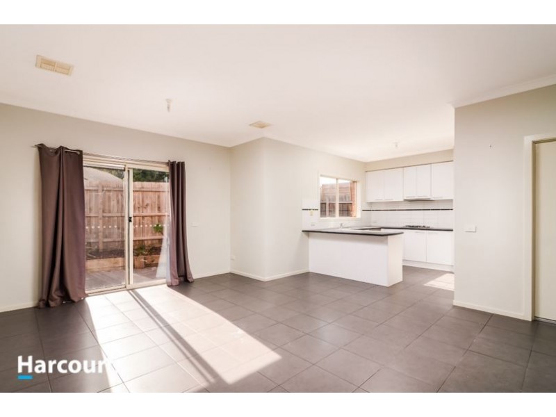 8a Karri Court, Frankston North VIC 3200