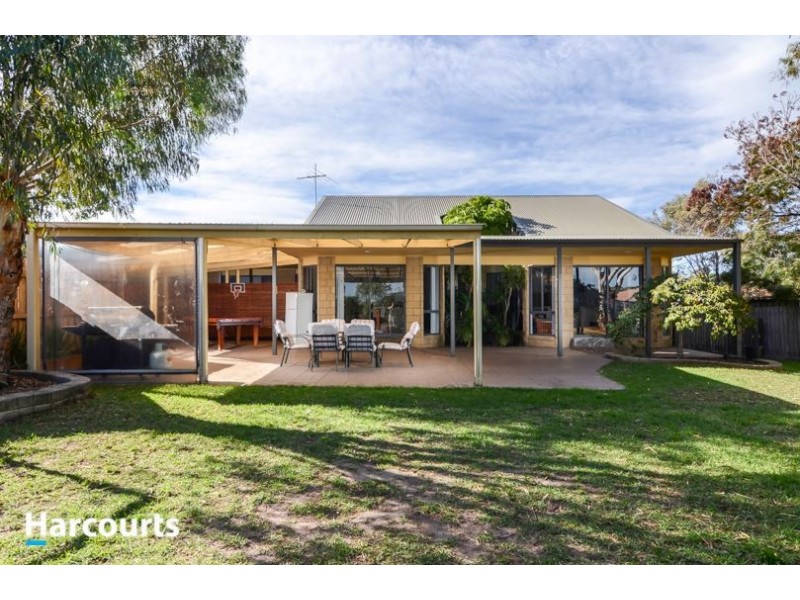 6 Petley Court, Carrum Downs VIC 3201