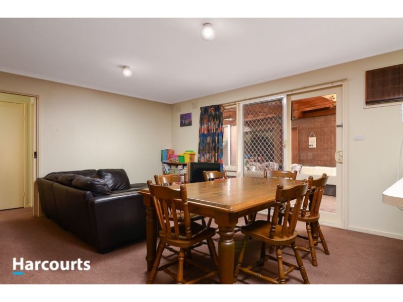 16 Thornbill Drive, Carrum Downs VIC 3201