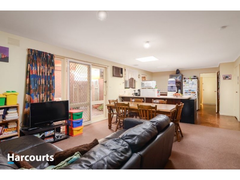 16 Thornbill Drive, Carrum Downs VIC 3201