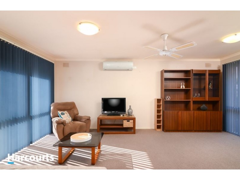 22 Emanuel Drive, Seaford VIC 3198