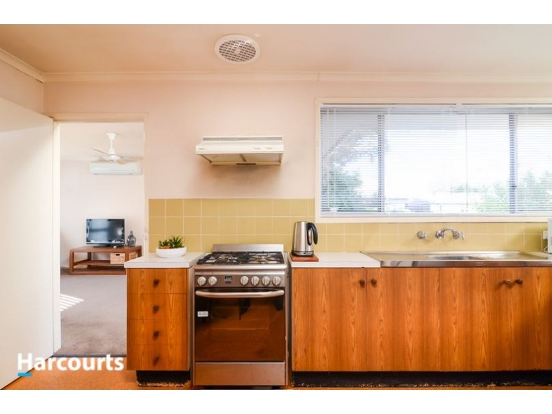 22 Emanuel Drive, Seaford VIC 3198