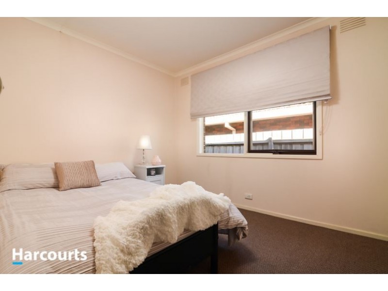 22 Emanuel Drive, Seaford VIC 3198