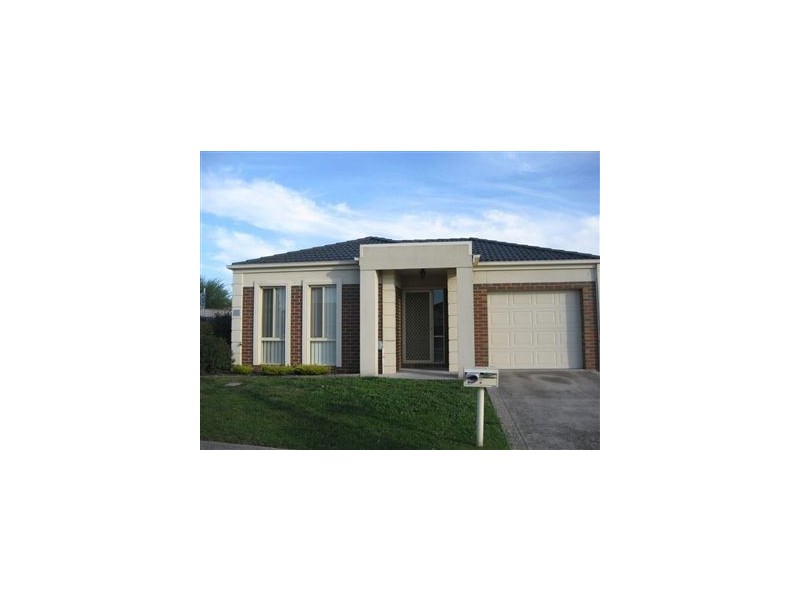 10 Brunnings Road, Carrum Downs VIC 3201