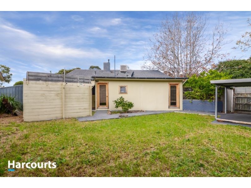 40 Norfolk Crescent, Frankston North VIC 3200
