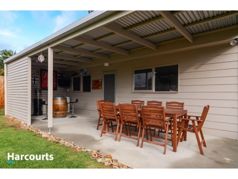 54 Greenwood Drive, Carrum Downs VIC 3201