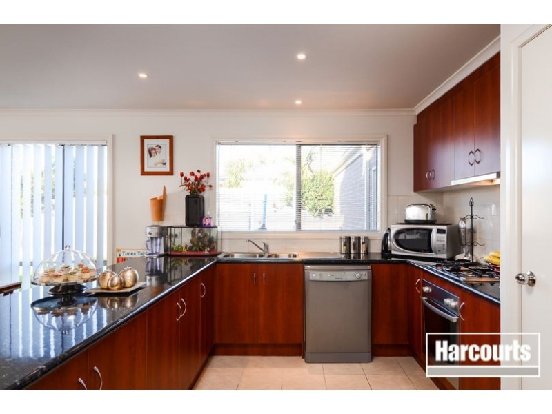 72 Ferndown Drive, Cranbourne VIC 3977
