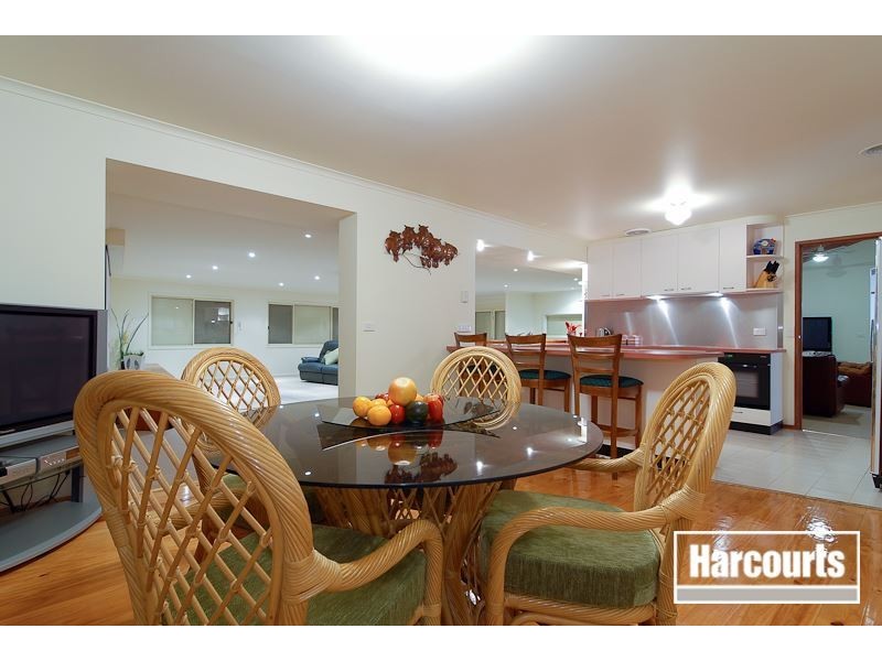 1 Koomaloo Place, Carrum Downs VIC 3201