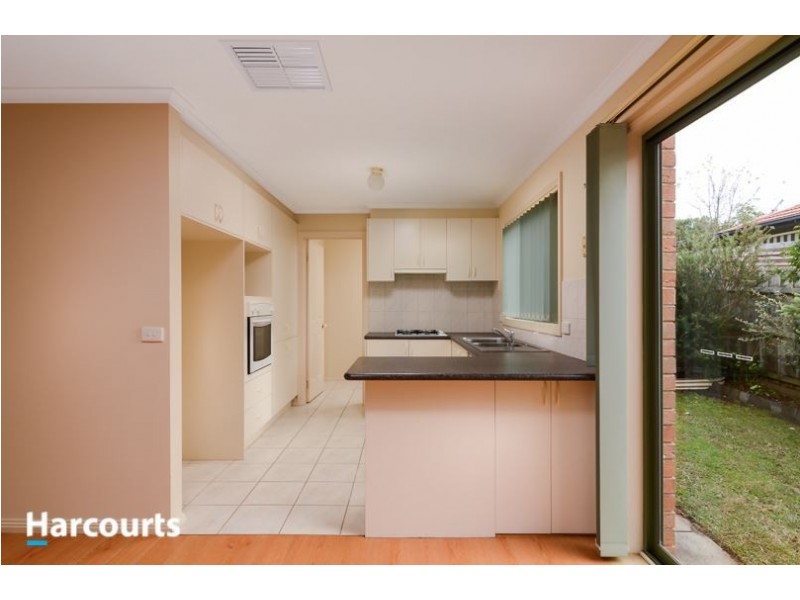 2/15 Jordan Street, Somerville VIC 3912