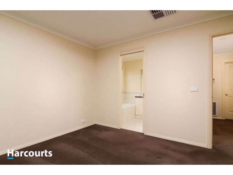 2/15 Jordan Street, Somerville VIC 3912