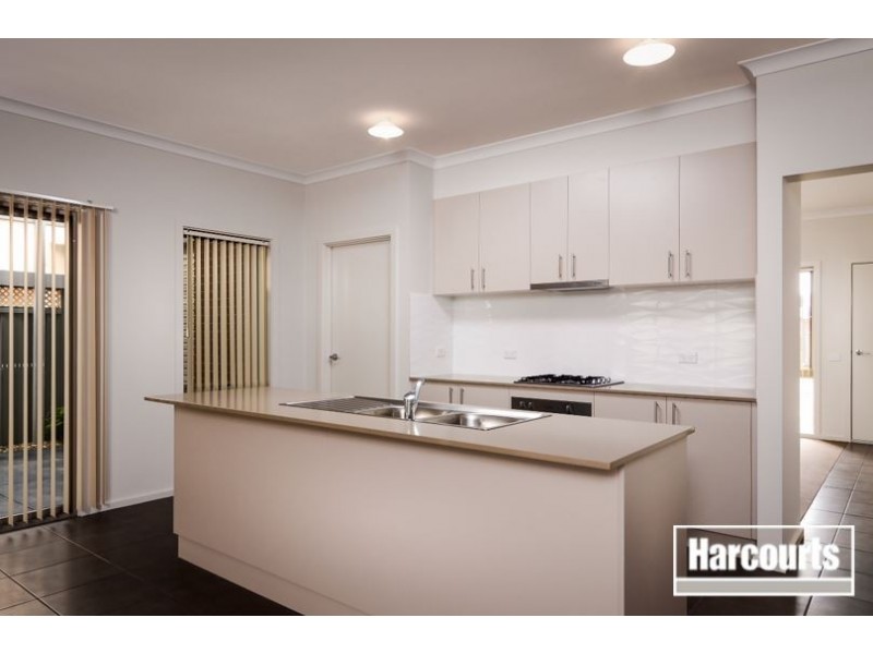 17 Wattlewoods Place, Carrum Downs VIC 3201