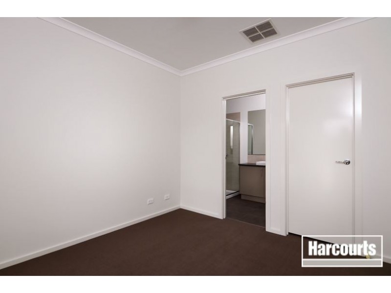 17 Wattlewoods Place, Carrum Downs VIC 3201