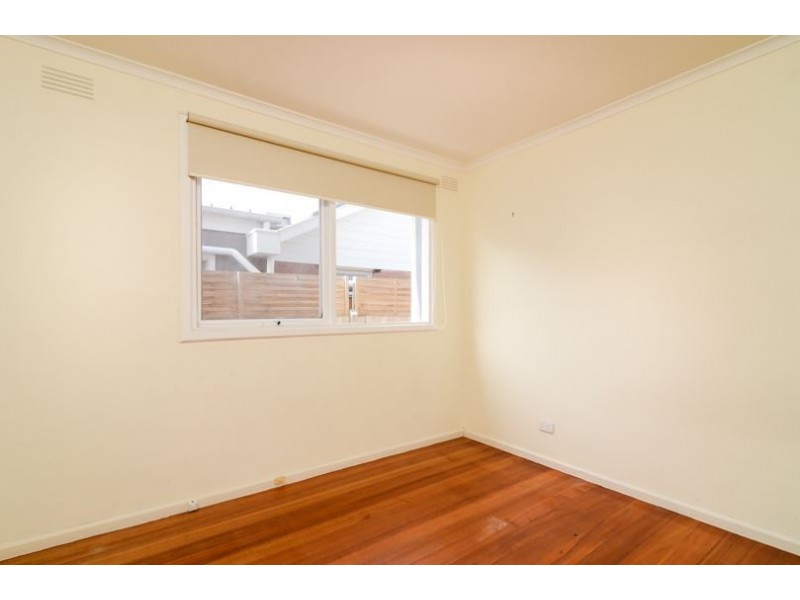 1 Selsey Street, Seaford VIC 3198