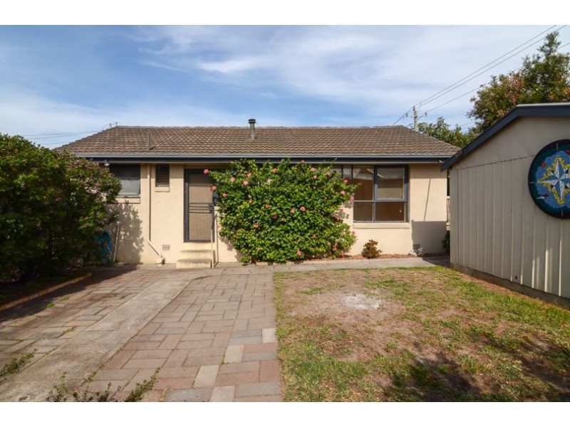 1 Selsey Street, Seaford VIC 3198