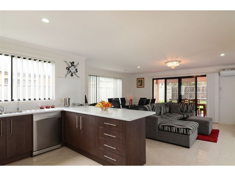 22 Wodalla Circuit, Sandhurst VIC 3977