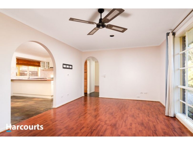 42 Sunbird Crescent, Carrum Downs VIC 3201