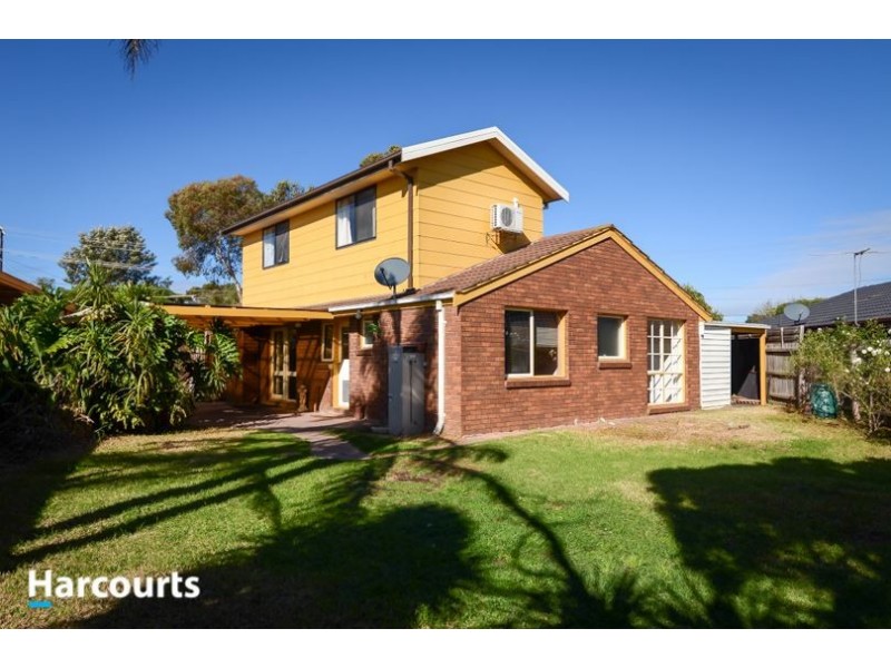 42 Sunbird Crescent, Carrum Downs VIC 3201