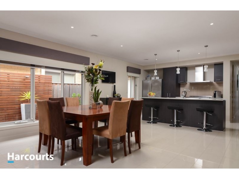 42 Warrego Circuit, Sandhurst VIC 3977