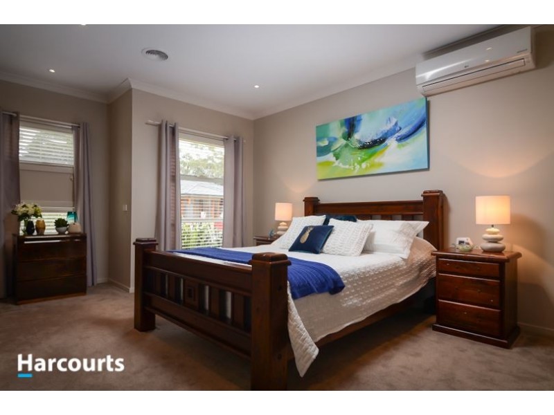 42 Warrego Circuit, Sandhurst VIC 3977