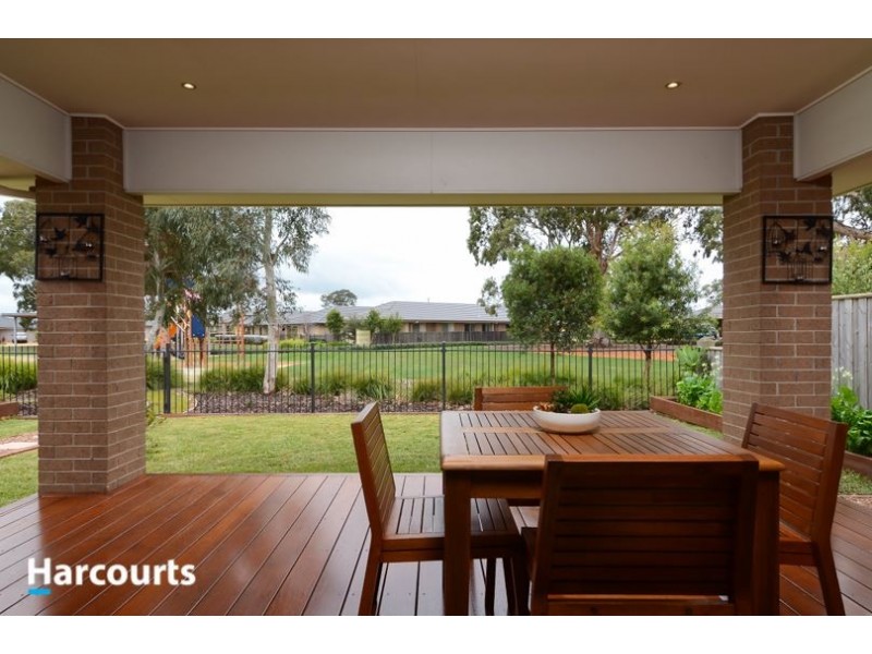 42 Warrego Circuit, Sandhurst VIC 3977