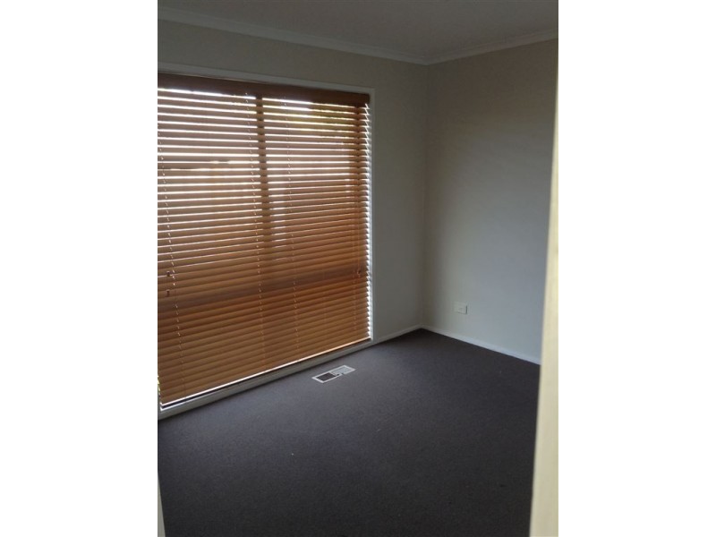 16 Tremaine Court, Carrum Downs VIC 3201