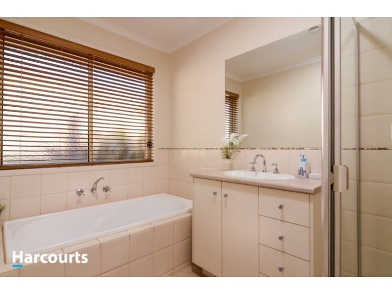 9 Sunrise Court, Carrum Downs VIC 3201