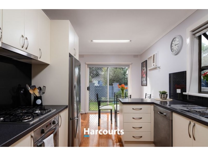 10 Admans Avenue, Seaford VIC 3198