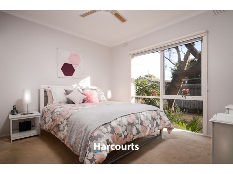 10 Admans Avenue, Seaford VIC 3198