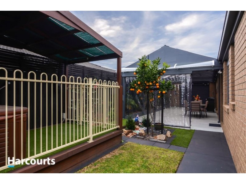 4 Ella Paige Place, Carrum Downs VIC 3201