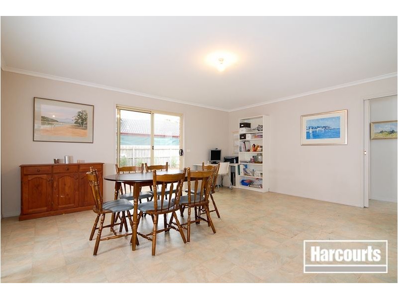 14 Captain Cook Close, Skye VIC 3977