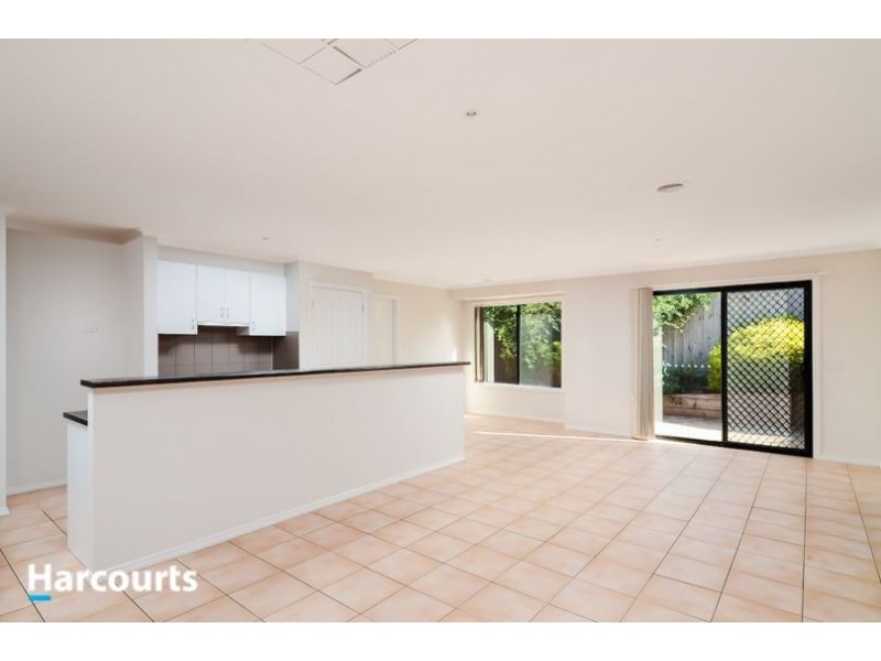 19 Emerald Rise, Skye VIC 3977