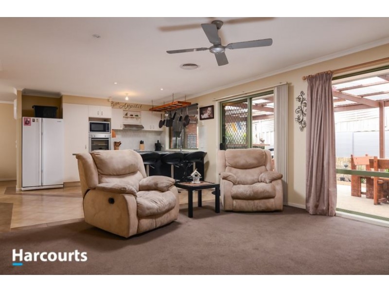 81 Carrum Woods Drive, Carrum Downs VIC 3201