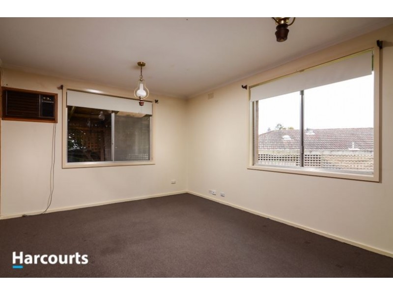 97 Rosemary Crescent, Frankston North VIC 3200