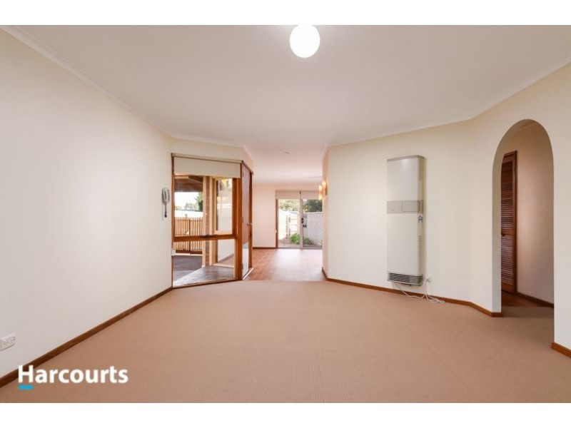 44 Sunbird Crescent, Carrum Downs VIC 3201