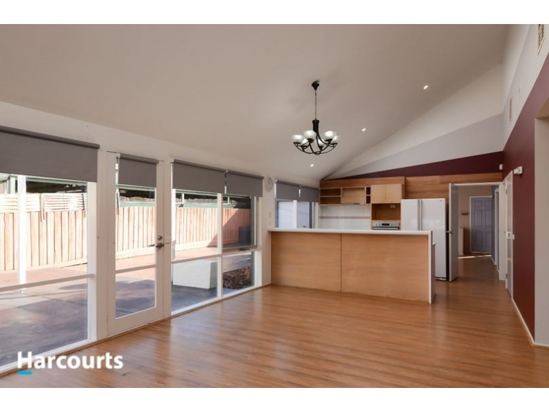 26 Whipbird Drive, Carrum Downs VIC 3201