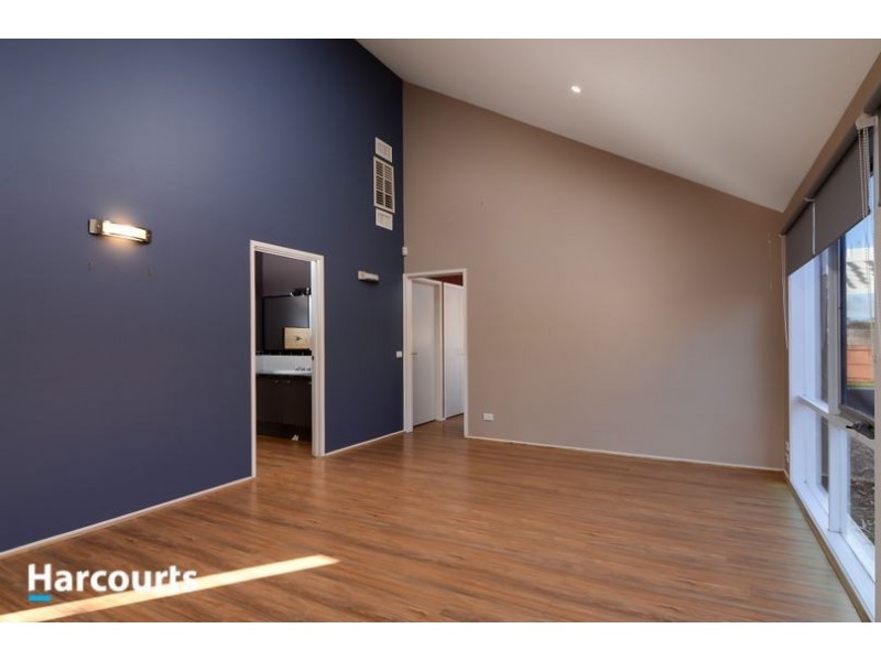 26 Whipbird Drive, Carrum Downs VIC 3201