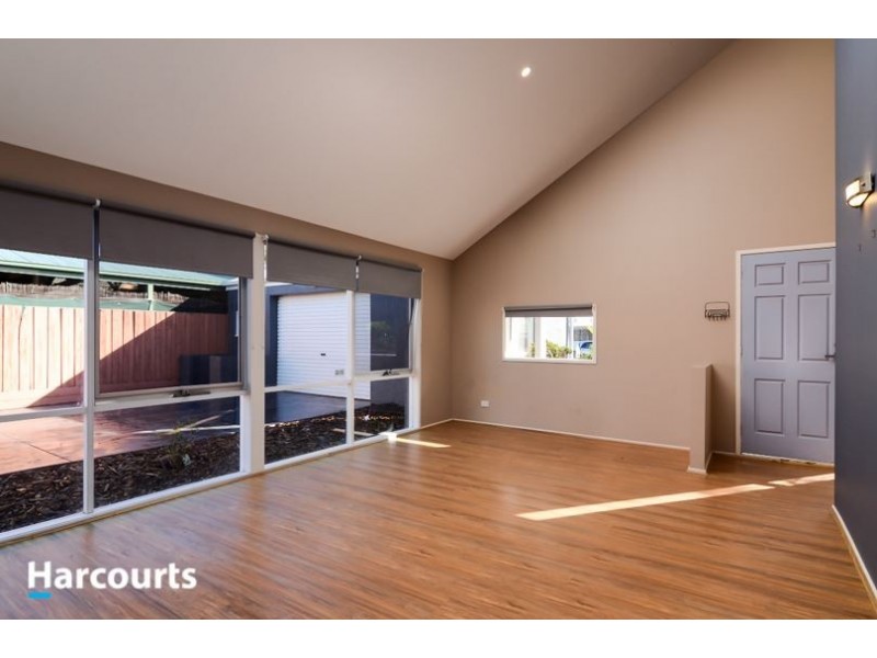 26 Whipbird Drive, Carrum Downs VIC 3201