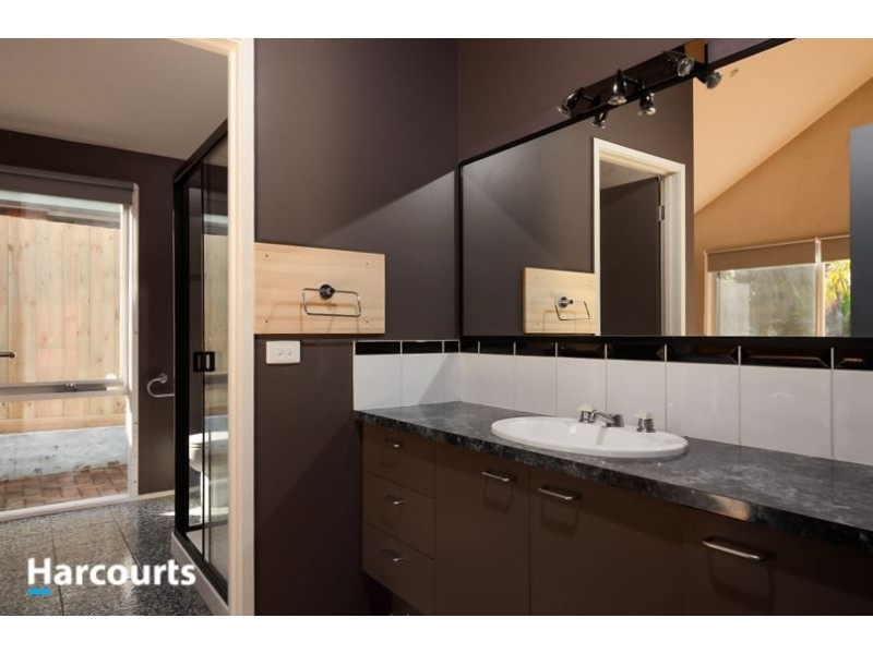 26 Whipbird Drive, Carrum Downs VIC 3201