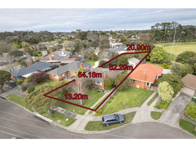 27 Glenelg Avenue, Frankston VIC 3199