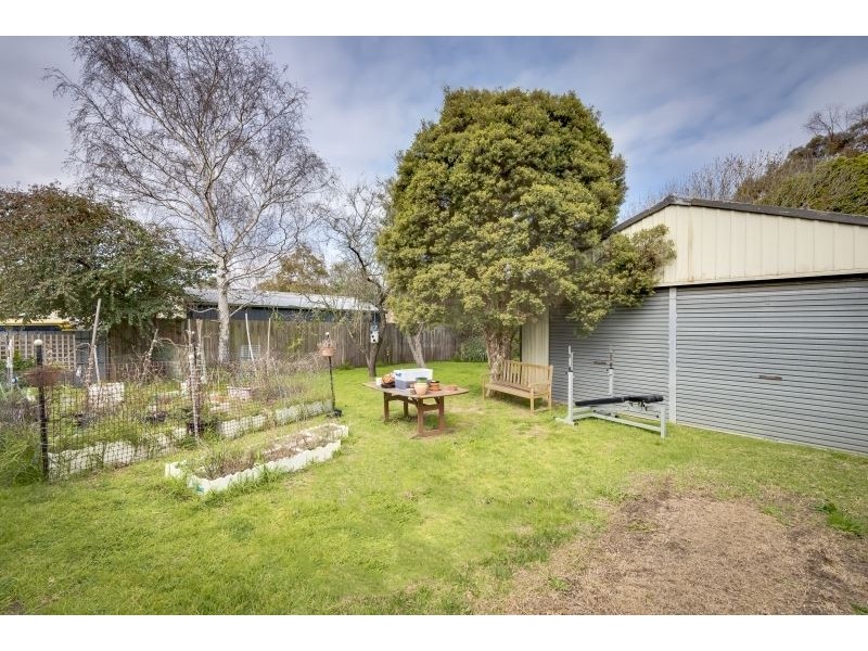 27 Glenelg Avenue, Frankston VIC 3199