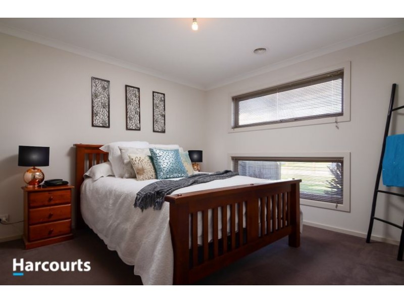 64 Herbert Road, Carrum Downs VIC 3201