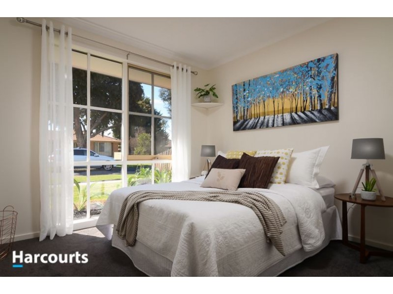 10 Sandfield Drive, Carrum Downs VIC 3201