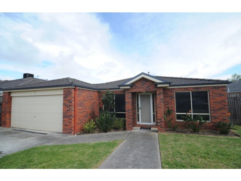 28 Emerald Rise, Skye VIC 3977
