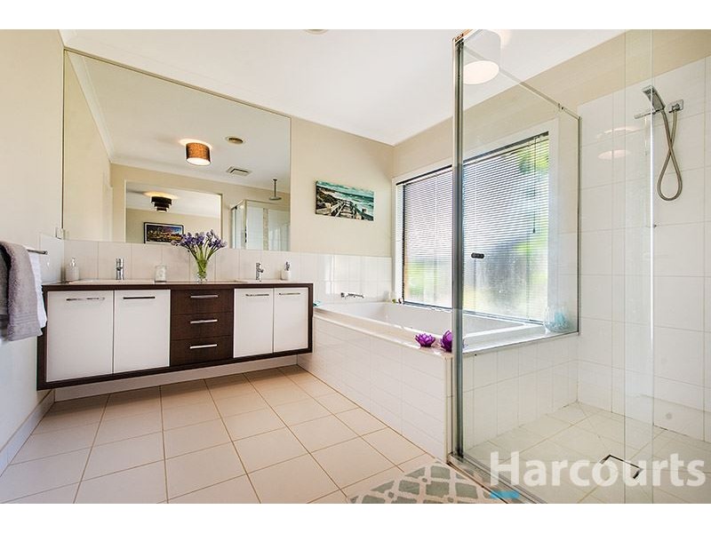 14 Trafford Road, Carrum Downs VIC 3201