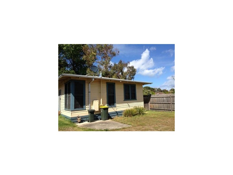 7b Ebdale Street, Frankston VIC 3199