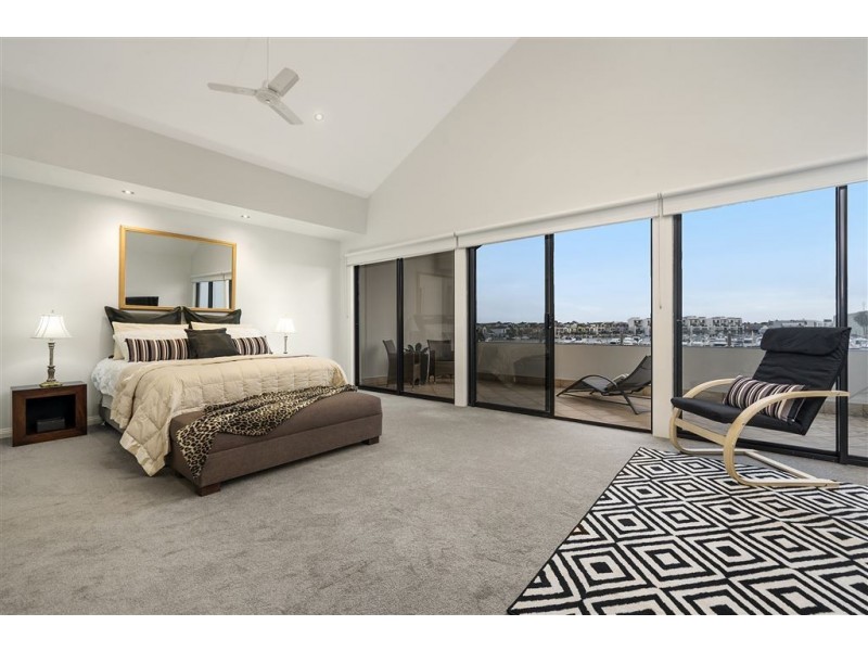 13 Southseas Place, Patterson Lakes VIC 3197