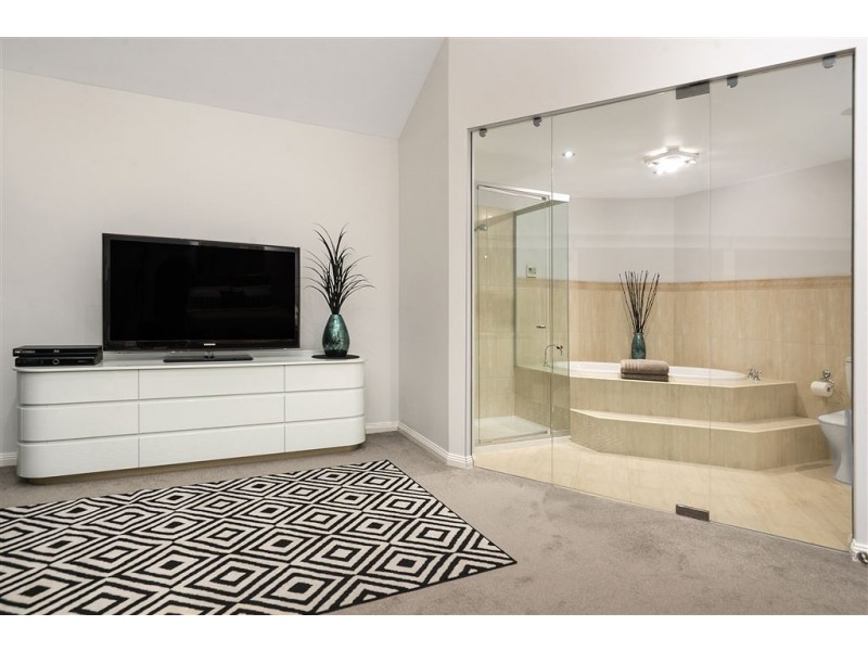 13 Southseas Place, Patterson Lakes VIC 3197