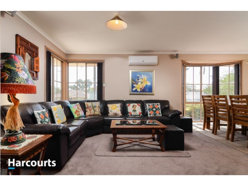 34 Luscombe Avenue, Carrum Downs VIC 3201