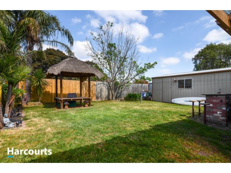 34 Luscombe Avenue, Carrum Downs VIC 3201