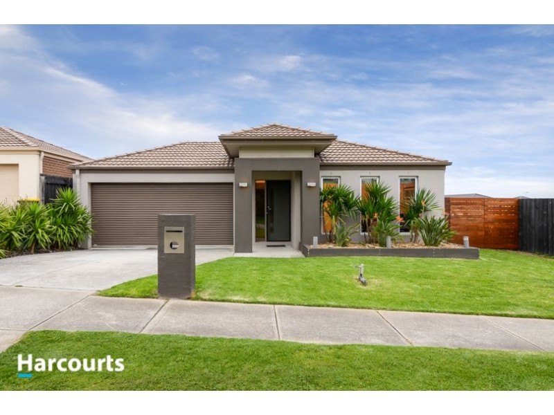 13 Madisson Crescent, Carrum Downs VIC 3201